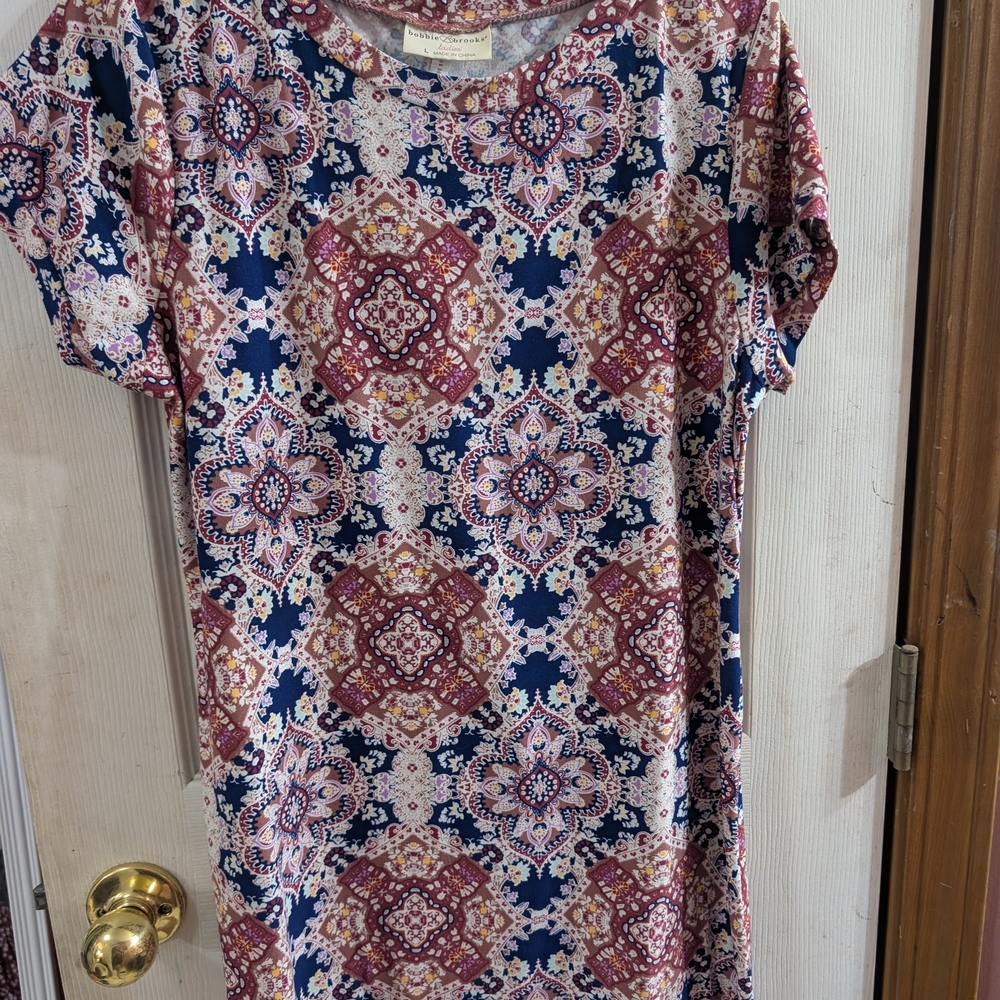 Bobbie Brooks Multicolor Geometric Midi Dress